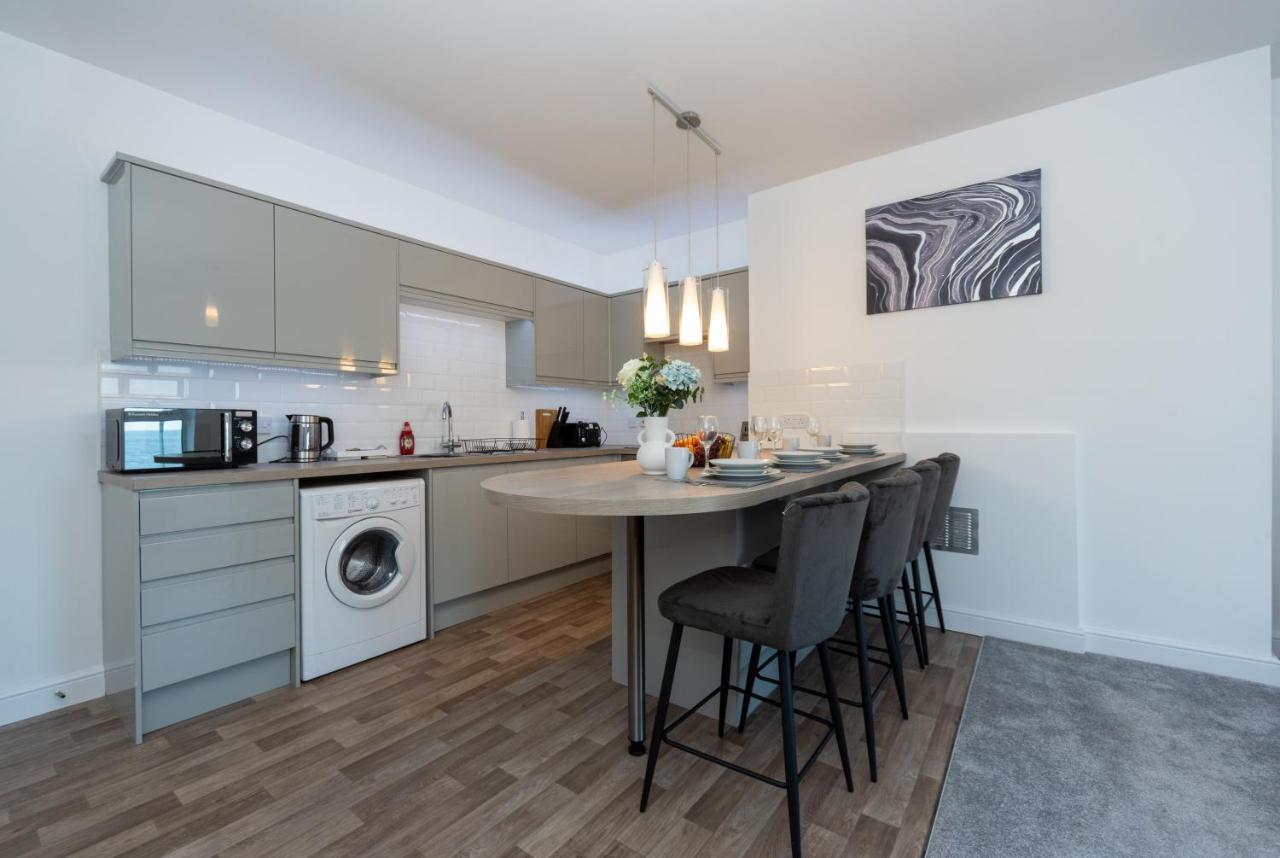 Sea Views Modern Two Bedroom Apartment Lowestoft Exteriör bild