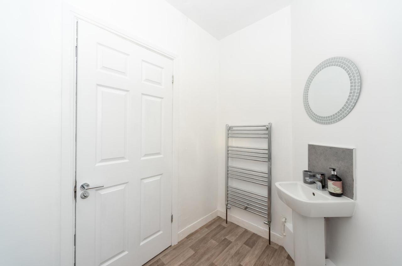 Sea Views Modern Two Bedroom Apartment Lowestoft Exteriör bild